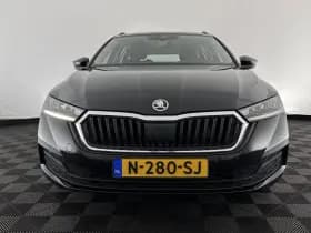 Skoda Octavia thumbnail 3