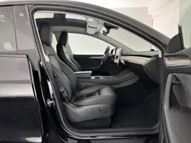 Tesla Model y thumbnail 13