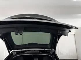 Tesla Model y thumbnail 26