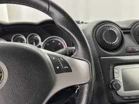 Alfa Romeo Romeo mito thumbnail 16