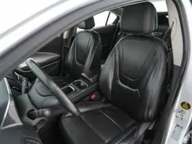 Opel Ampera thumbnail 23