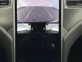 Tesla Model s thumbnail 15