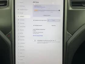 Tesla Model s thumbnail 20