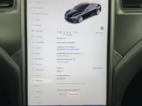 Tesla Model s thumbnail 22