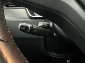 Tesla Model s thumbnail 25