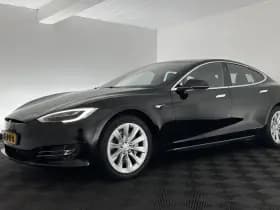 Tesla Model s thumbnail 4