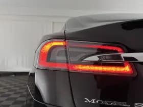 Tesla Model s thumbnail 33