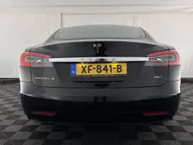 Tesla Model s thumbnail 6