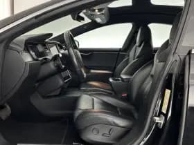 Tesla Model s thumbnail 9