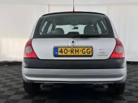 Renault Clio thumbnail 6