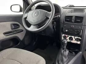 Renault Clio thumbnail 8