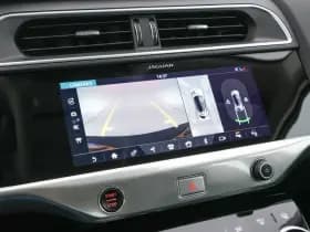 Jaguar I pace thumbnail 15