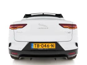 Jaguar I pace thumbnail 6