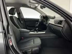 Bmw 3 serie thumbnail 11