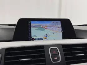 Bmw 3 serie thumbnail 12