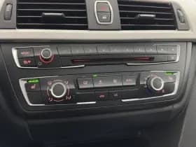 Bmw 3 serie thumbnail 14