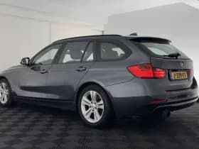 Bmw 3 serie thumbnail 4