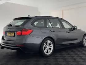 Bmw 3 serie thumbnail 6