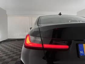 BMW 3-Serie thumbnail 26