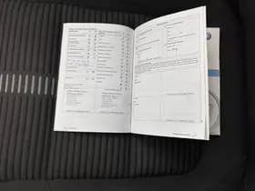 Volkswagen Tiguan thumbnail 33