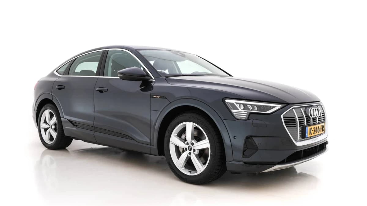 Audi E tron — foto 1