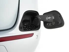 Mercedes-Benz Benz e klasse thumbnail 32