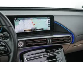 Mercedes-Benz Benz eqc thumbnail 16