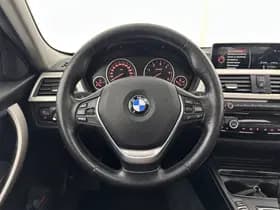 Bmw 3 serie thumbnail 19
