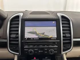 Porsche Cayenne thumbnail 15