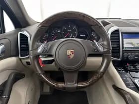Porsche Cayenne thumbnail 18