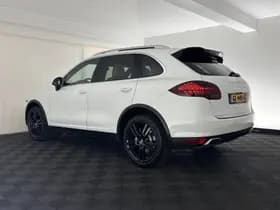 Porsche Cayenne thumbnail 5
