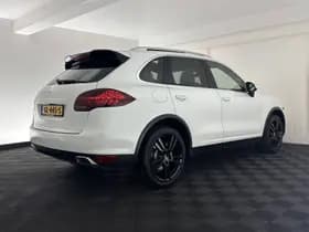 Porsche Cayenne thumbnail 7
