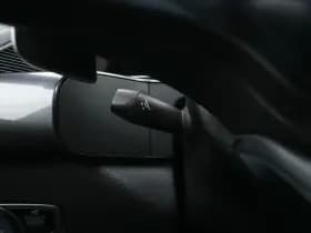 Mercedes-Benz Benz eqc thumbnail 23