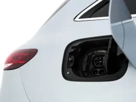 Mercedes-Benz Benz eqc thumbnail 41