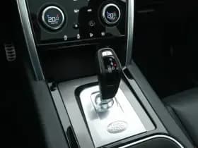 Land Rover discovery sport thumbnail 13