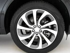 Land Rover discovery sport thumbnail 34