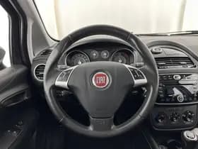 Fiat Punto thumbnail 16