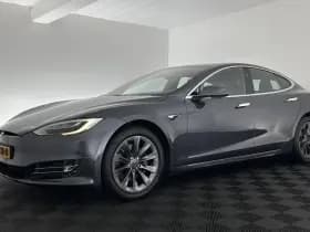 Tesla Model s thumbnail 4