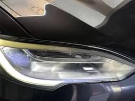 Tesla Model s thumbnail 36