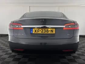 Tesla Model s thumbnail 6