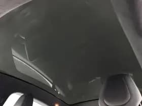 Tesla Model s thumbnail 8