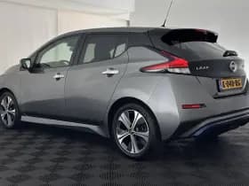 Nissan Leaf thumbnail 5