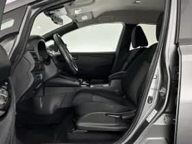 Nissan Leaf thumbnail 9