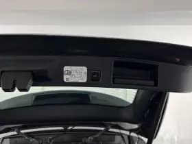 Ford Kuga thumbnail 25