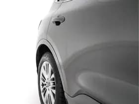 Ford Kuga thumbnail 38