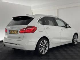 Bmw 2 serie thumbnail 7