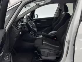 Bmw 2 serie thumbnail 9