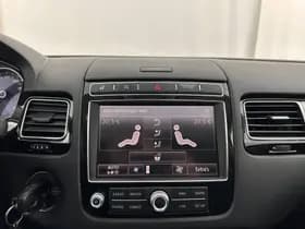 Volkswagen Touareg thumbnail 15