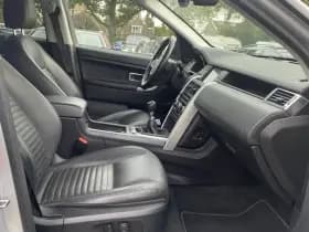 Land Rover discovery sport thumbnail 11