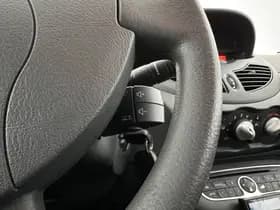 Renault Twingo thumbnail 17